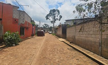 PEQUEÑA CASA EN OBRA NEGRA UBICADA EN ATOTONILCO  CALLE LAS FLORES
