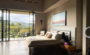 Casa amoblada en arriendo en Alto de Palmas, Envigado