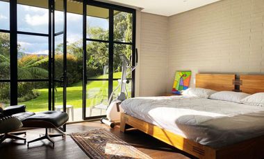 Casa amoblada en arriendo en Alto de Palmas, Envigado