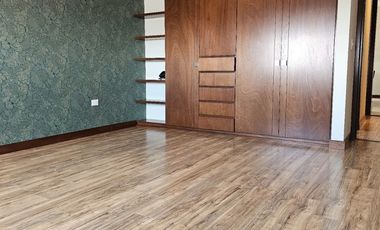 DEPARTAMENTO EN VENTA UBICADO EN ZAVALETA, CERCA DE ANGELOPOLIS DE 3 RECAMARAS CON BAÑO CADA UNA Y CUARTO DE SERVICIO