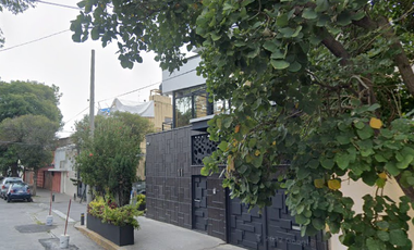 CASA EN REMATE EN ANSELMO DE LA PORTILLA JARDIN BALBUENA CDMX