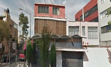 CASA EN REMATE EN ANSELMO DE LA PORTILLA JARDIN BALBUENA CDMX
