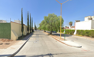 25!!..Se VeNDe CaSa EXCeLeNTe UBiCaCIóN!!!Flor de Nochebuena 105, Villa Sur!!ReMATeS HiPoTeCaRiOs 