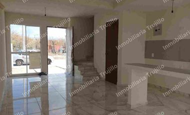 VENDO CASA EN FRACCIONAMIENTO PRIVADO CON AMENIDADES