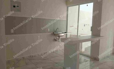 VENDO CASA EN FRACCIONAMIENTO PRIVADO CON AMENIDADES