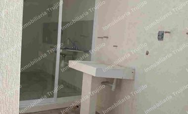 VENDO CASA EN FRACCIONAMIENTO PRIVADO CON AMENIDADES