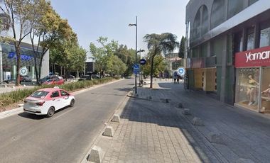 CONJUNTO DE 3 LOCALES COMERCIALES EN REMATE POLANCO MAGNIFICA OPORTUNIDAD, EXCELENTE UBICACION, ZONA COMERCIAL Y DE NEGOCIOS, AV. PRINCIPAL EN POLANCO