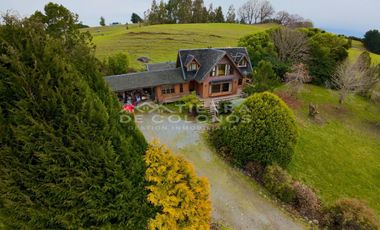 COD-553 Arriendo casa 4 D 3 B Frutillar Bajo