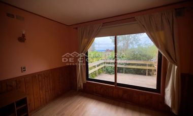 COD-553 Arriendo casa 4 D 3 B Frutillar Bajo