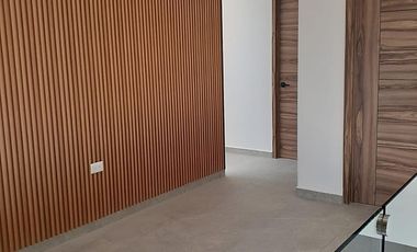 Casa en Venta en Lomas de Angelópolis, San Andrés Cholula - 3 Recámaras, 3.5 Baños, Roof Garden