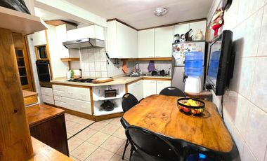 Casa En La Florida - Metro - Excelente Ubicación