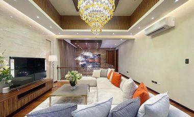 Multinational Paranaque 𝐋𝐮𝐱𝐮𝐫𝐢𝐨𝐮𝐬 𝐔𝐥𝐭𝐫𝐚𝐦𝐨𝐝𝐞𝐫𝐧 𝐁𝐫𝐚𝐧𝐝 𝐍𝐞𝐰 𝟐-𝐬𝐭𝐨𝐫𝐞𝐲 𝐒𝐦𝐚𝐫𝐭 𝐇𝐨𝐦𝐞 𝐰/ 𝐏𝐨𝐨𝐥 𝐚𝐧𝐝 𝐈𝐧-𝐥𝐚