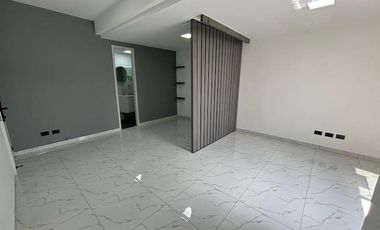 Oficina En Venta En Conquistadores Unidad Cerrada