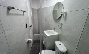 Oficina En Venta En Conquistadores Unidad Cerrada