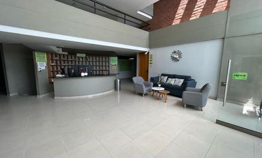 Oficina En Venta En Conquistadores Unidad Cerrada