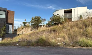 TERRENO EN VENTA EN COLINAS DE SAN ISIDRO