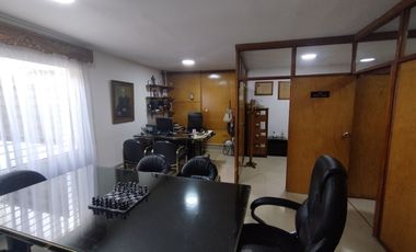 Venta Oficina en Centro Comercial Sector Junin con caracas