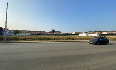 EN ALQUILER TERRENO COMERCIAL EN LA URBANIZACION LA JOYA - VIAL 1