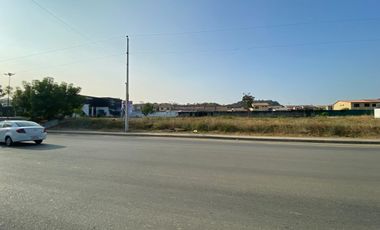 EN ALQUILER TERRENO COMERCIAL EN LA URBANIZACION LA JOYA - VIAL 1