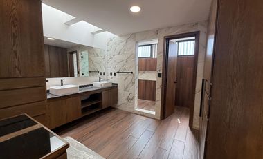 Hermosa casa en venta, Lomas Angelopolis a un paso de la nueva zona comercial