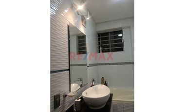 Vendo Amplio Departamento De 111 M2