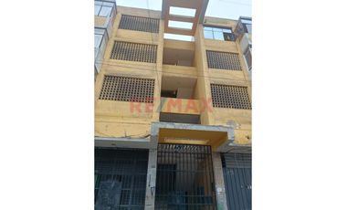 Vendo Amplio Departamento De 111 M2