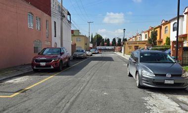 CASA AMUEBLADA EN RENTA PASEOS DEL VALLE III, TOLUCA, CAPULTITLAN, PREPA 5
