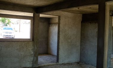 CASA EN OBRA NEGRA CON GRAN POTENCIAL, ¡PERSONALÍZALA A TU GUSTO!