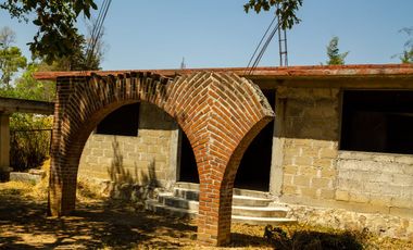 CASA EN OBRA NEGRA CON GRAN POTENCIAL, ¡PERSONALÍZALA A TU GUSTO!