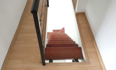 NUEVO VALOR Espectacular casa con lote y piscina