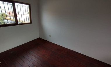 NUEVO VALOR Espectacular casa con lote y piscina