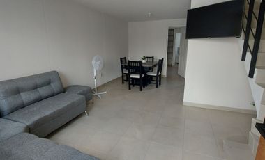 Casa NUEVA en renta EQUIPADA y Amueblada Hacienda Viñedos 2, Zona Puerto Interior, León,  Gto. clúster privado