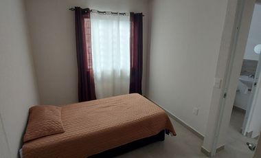 Casa NUEVA en renta EQUIPADA y Amueblada Hacienda Viñedos 2, Zona Puerto Interior, León,  Gto. clúster privado