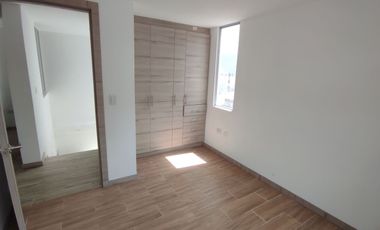 🏠 VENDO DEPARTAMENTO DUPLEX. (San Antonio – Mitad del Mundo)