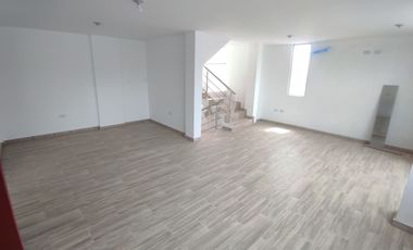 🏠 VENDO DEPARTAMENTO DUPLEX. (San Antonio – Mitad del Mundo)