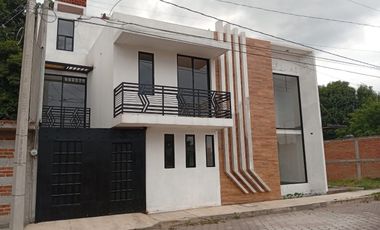 CASA CERCA A VALQUIRICO, AUTOPISTA PUE-TLX, NUEVA EN ZACATELCO CON 4 RECÁMARAS,