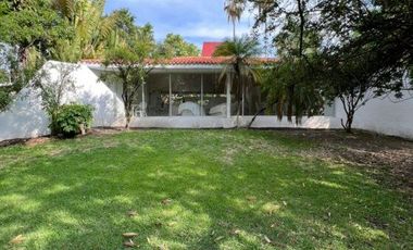 SE VENDE HOTEL EN YAUTEPEC MORELOS VILLA IYAUTLI TRATO DIRECTO