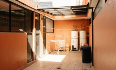 SE VENDE CASA EN JARDINES DEL PEDREGAL TRATO DIRECTO