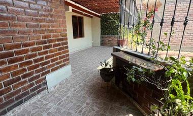 Venta de Acogedora Casa en Mayorazgo – Ate