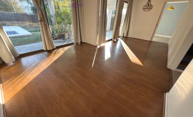 Hermosa Casa con Piscina en Arriendo Alto El Manzano Til Til