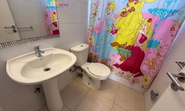 Hermosa Casa con Piscina en Arriendo Alto El Manzano Til Til