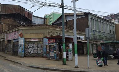 Terreno 200 Mts Lado Sethmacher Bustamente Esquina Matriz