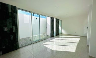 Vive en Cuautlancingo: Casa Nueva $2,450,000 con Club, Alberca y Seguridad