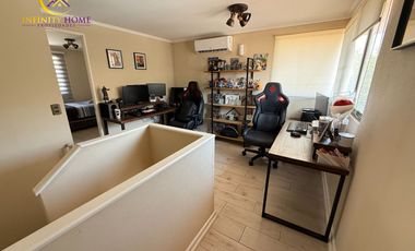 Espectacular Casa en Alto el Manzano Til-Til.