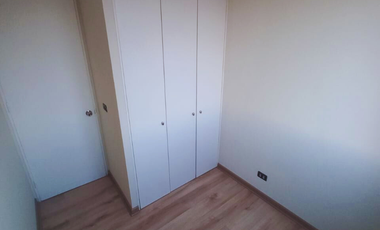 Se arrienda Departamento 2D/1B con balcón – Santiago Centro