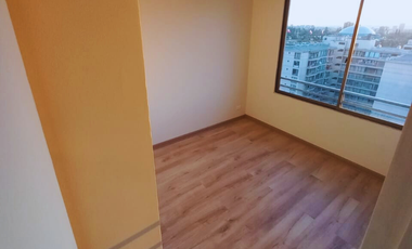 Se arrienda Departamento 2D/1B con balcón – Santiago Centro
