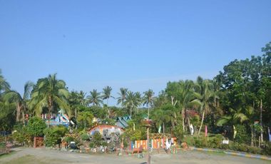 For Sale: 2.1HAS Hotel Resort in Province of Aurora