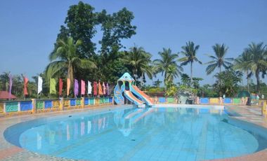 For Sale: 2.1HAS Hotel Resort in Province of Aurora