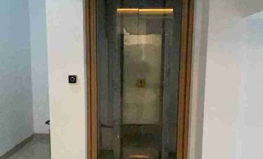 DIJUAL CEPAT MURAH RUMAH MEWAH DALAM CLUSTER DI CIPETE ADA KOLAM RENANG DAN LIFT