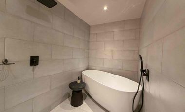 RENTO PENTHOUSE AMOBLADO EN EL POBLADO